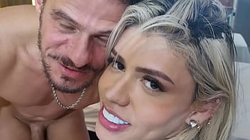 Troca troca com a boneca Isabella Salvatore