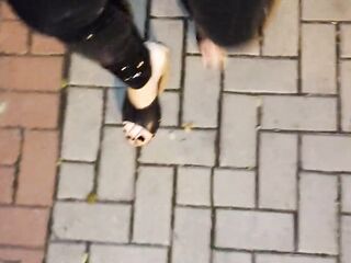 There's no thing like latex on a walk