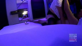 la secretaria cuckold follando frente a su marido