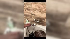 Milfycalla- I Masturbated in Bath Tub with Peed Down Jacekts 180 - After Episode 178 &mdash;  I Had to Wash the Down Jackets I Peed on
