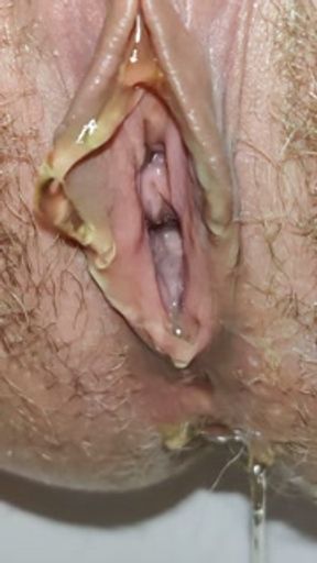 Messy dirty pussy pissing after holding piss for a long time