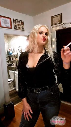 Mommy Smokes Before Fuck