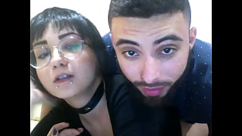 Prostituta Brasileira de 18 Aninhos Fez Live Com Cliente