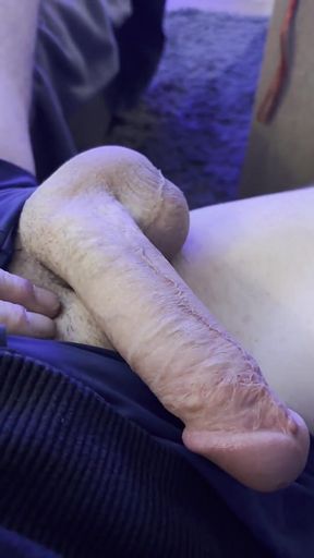 See Play with My Very Hot Horny Shaved Cock