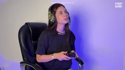 I Wet My Jeans While Playing With My Friends