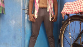 Avsugning, onani, fingrar, avrunkning, barbacka, knullande, kyssar, desi, sugande, pappa, klänning – enorm dildo crossdresser-killar analt knullar