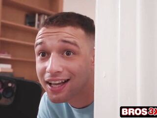 Fit Built mother I'd like to fuck Catches Stepson Jerking Off and Rides Him Hard