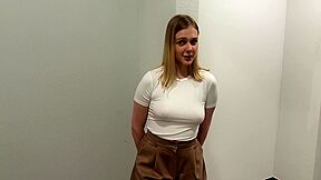 My New Upstairs Neighbor Turned Out To Be A Whore And Spread Her Legs In The Hallway - Public Sex