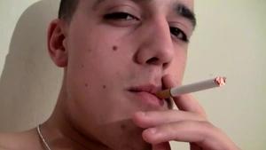 Boys-Smoking.com - Leo McArthur fetish masturbation scene