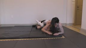 Amira vs Dakota 3