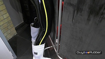 Guyzin2Rubber , Big Finish