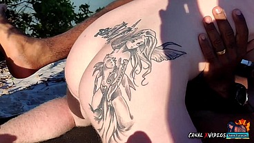 FUI NA PRAIA COM UMA AMIGA E ACHAMOS UM PUNHETEIRO TARADO MARCIO BAIANO OFFICIAL - LORRANY EXOTICA
