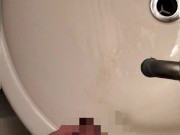 A pervert who gets pleasure from peeing. Hairy Japanese uncircumcised penis pee.