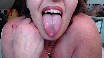 Dawnskye1962 - update #81 - 817 Masturbating in torn pantyhose - Jul 29, 2025