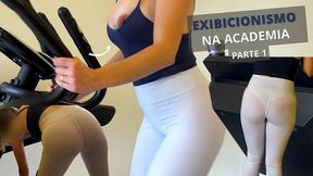 part 1 - i filmed today s workout at the building gym wearing a sheer look and that touch of exhibitionism - gravei o treino de hoje na academia do predio com um look transparente e pagando peitinho