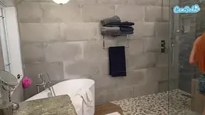 Sex-obsessed stepdaughter begs for a pounding