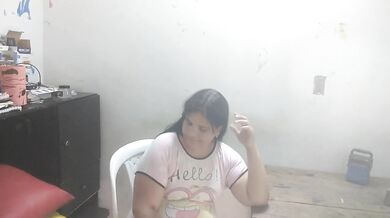 My husband goes to work leaves me very hot I masturbate until I do squirt