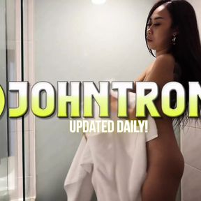 JohnTronX- Creampie for sexy Thai Model