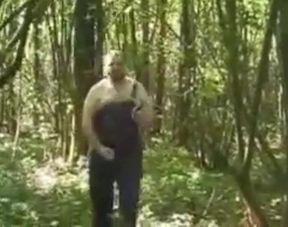 Barebacking Outdoor with Amateur Bear