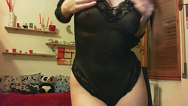 Italian milf in lingerie drives you completely crazy
