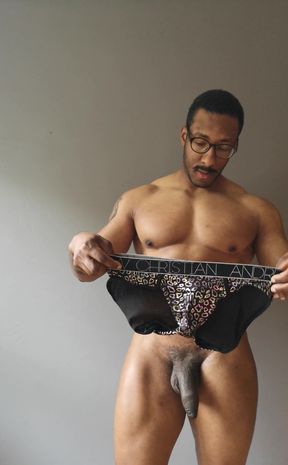 Ona va ogil massaj pornosini tomosha qiling