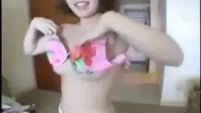 Busty Japanese Babe Shows Off Her Natural Tits in Steamy Solo Demo