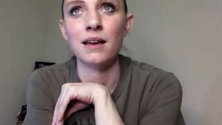 Stoner Bae finger fuck bushy red haired bush into tape strip chat