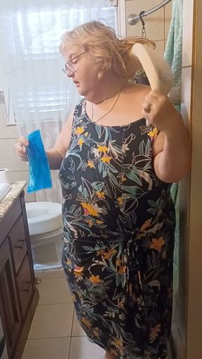 Handicap Nursevicki Showers Shaves Etc