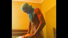 Jogando a vara moreninha no cuzao!