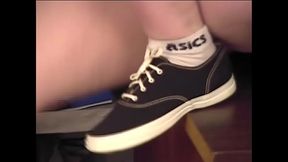 Sky Shoe Fetish Turns into Fucking Her Vibrator &amp_ Orgasming