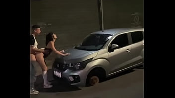 me follan en la calle en mi primer noche como prostituta