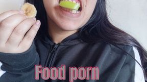 Eating - chewing - noises