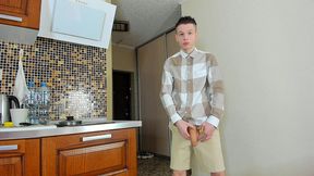 should twink evgeny jerk off before a date?