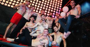 Bareback cruising orgy - Part 1