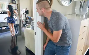 Getting to Know My Sexy Aunty