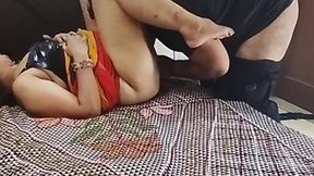 Hot Bangoli MILF Bhabhi Gets Rough Fucked by Servant