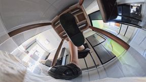 VR360 games under the table1