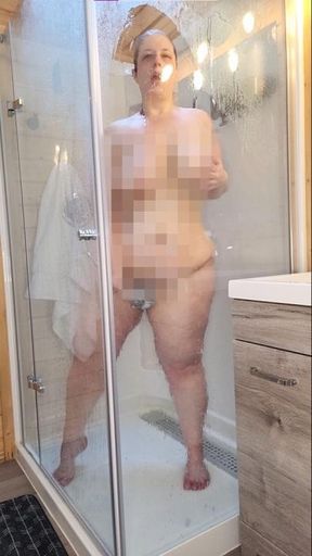 Sexy BBW Full Shower