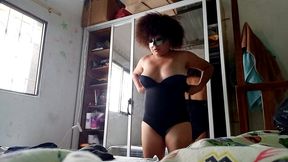 lista para hacer porno casero! me visto sexy y me preparo para ir a follarme a mi padrastro en su aniversario de bodas