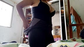 lista para hacer porno casero! me visto sexy y me preparo para ir a follarme a mi padrastro en su aniversario de bodas
