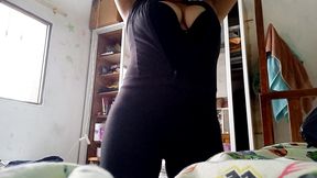 lista para hacer porno casero! me visto sexy y me preparo para ir a follarme a mi padrastro en su aniversario de bodas