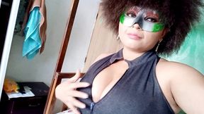 lista para hacer porno casero! me visto sexy y me preparo para ir a follarme a mi padrastro en su aniversario de bodas
