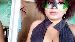 lista para hacer porno casero! me visto sexy y me preparo para ir a follarme a mi padrastro en su aniversario de bodas