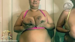 Huge Tit MILFs