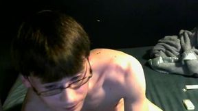 Cute American Muscle Twink Stroking!