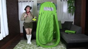 Safari Tour Guide Gets Stuck In A Tent! wmv