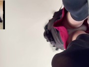 【女装】私服〇学生が天井の電球を取り換え、逆さ撮りで可愛い白パンチラ！