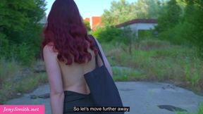 Jeny Smith asked to be chained her with a timer padlock with a toy in her pussy