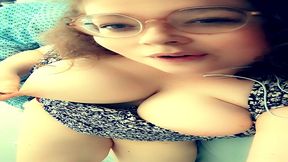 au reveil de ma sieste... tellement chaude et personne pour me remplir