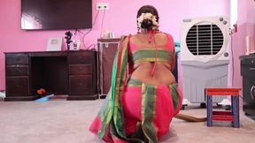 Neighbor calls bhabhi home and has sex with her sexy bhabhi Hard Fucking With Hindi Audio